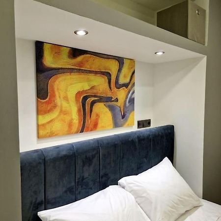 Faronita - Luxury Apt In The Heart Of Kalamata Dış mekan fotoğraf